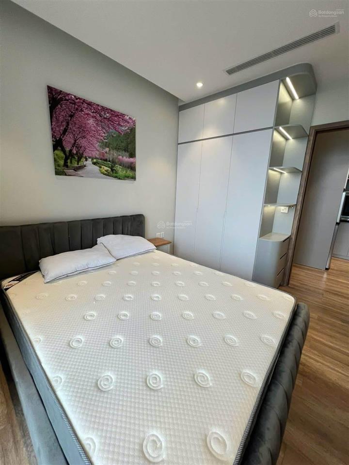 Cho thuê căn 3 ngủ tòa landmark tầng 8 nhà full đồ giá thuê 15tr/tháng  0925 988 ***