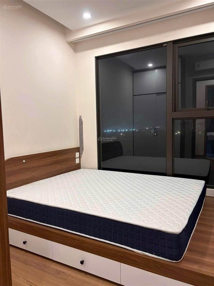 Cho thuê căn 2 ngủ 2vs skyoasis view btđ giá 8tr/tháng full đồ
