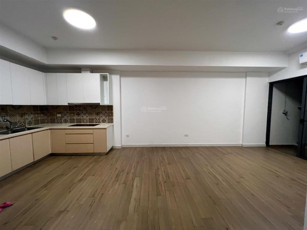 Bán căn 2 ngủ toà c west bay view nhà phố giá 3.150 tỷ bao phí.  0925 988 ***