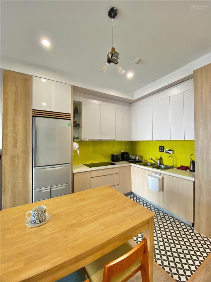 Bán căn 2 ngủ westbay a giá 2.820 tỷ bao phí full đồ đẹp