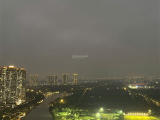Bán căn 2 ngủ toà lake1 view sân golf giá 4.860 tỷ bao thuế phí