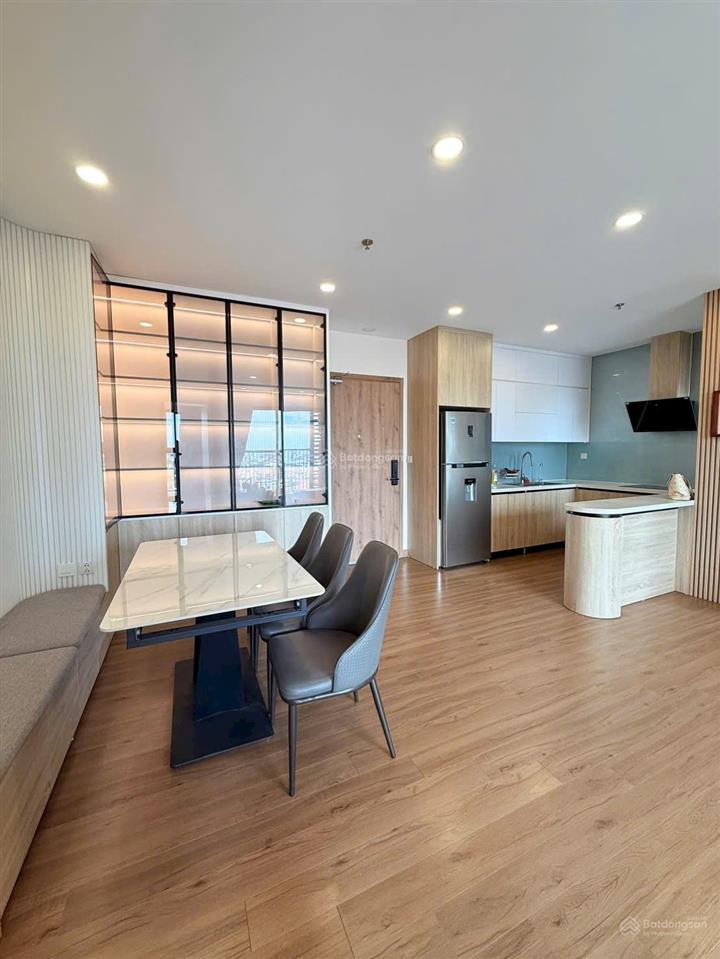 Bán căn 2 ngủ sky oasis 75m thông thủy giá 4,6 tỷ bao phí  0925 988 ***