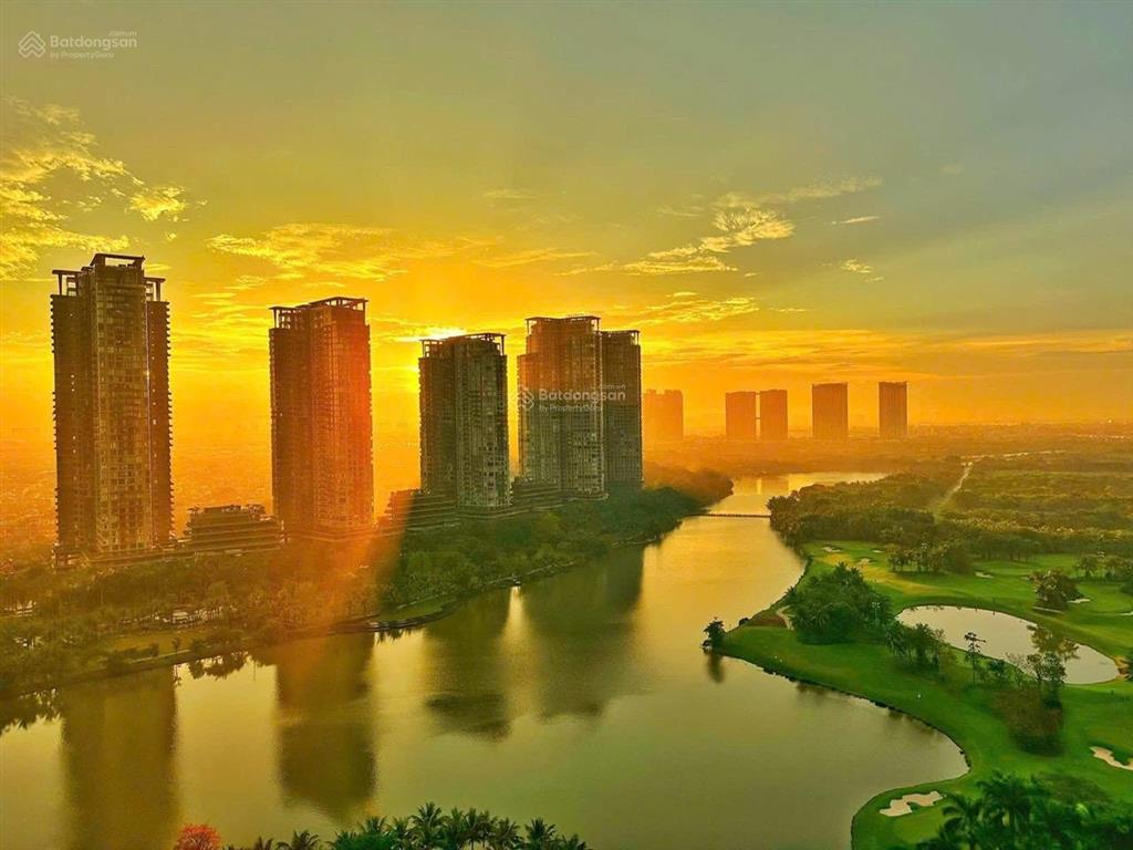 Giảm 500tr căn studio onsen view hồ giá 2.6x tỷ  0925 988 ***