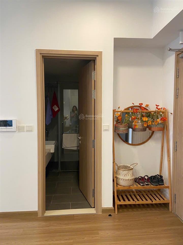 Bán căn 2 ngủ tòa park 1 giá 3,6 tỷ full nội thất  0925 988 ***