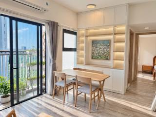 Bán căn 2 ngủ tòa lake khu aqua bay giá 3.x tỷ bao phí full đồ đẹp  0925 988 ***