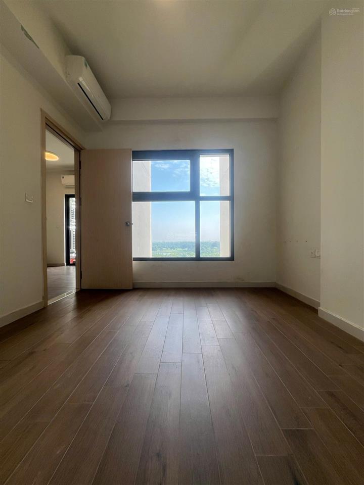 Cho thuê căn 2 ngủ westbay 55m view mặt trước giá 6.5tr/tháng  0925 988 ***