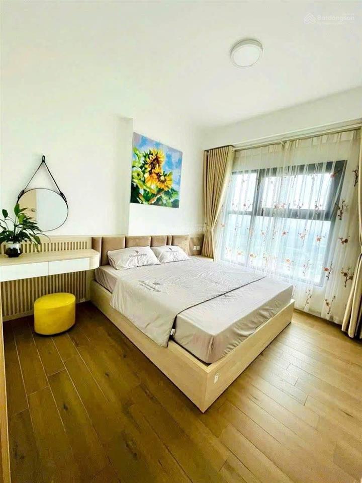 Cho thuê căn 2 ngủ westbay view hồ, sân golf giá 7,5tr/tháng  0925 988 ***