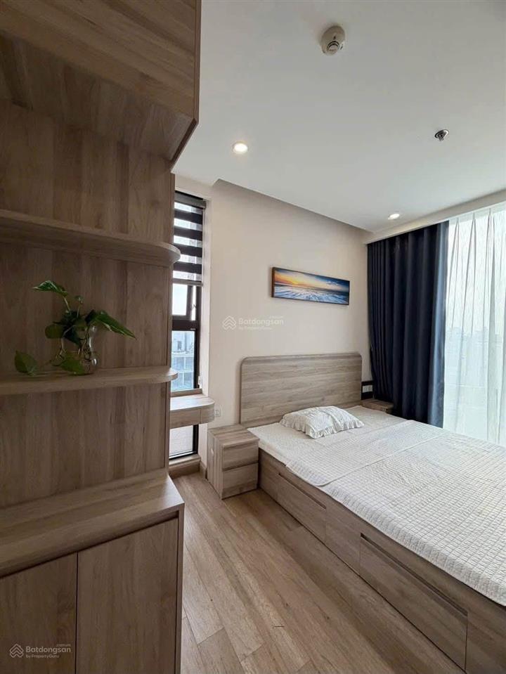 Bán căn 2 ngủ solforest 63m giá 3,7 tỷ bao phí  0925 988 ***