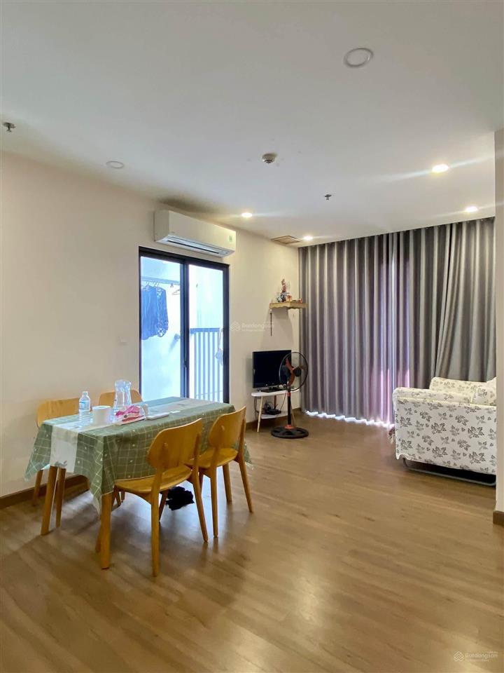 Cho thuê căn 2 ngủ 68m skyoasis view đảo giá 7.5tr/tháng full đồ