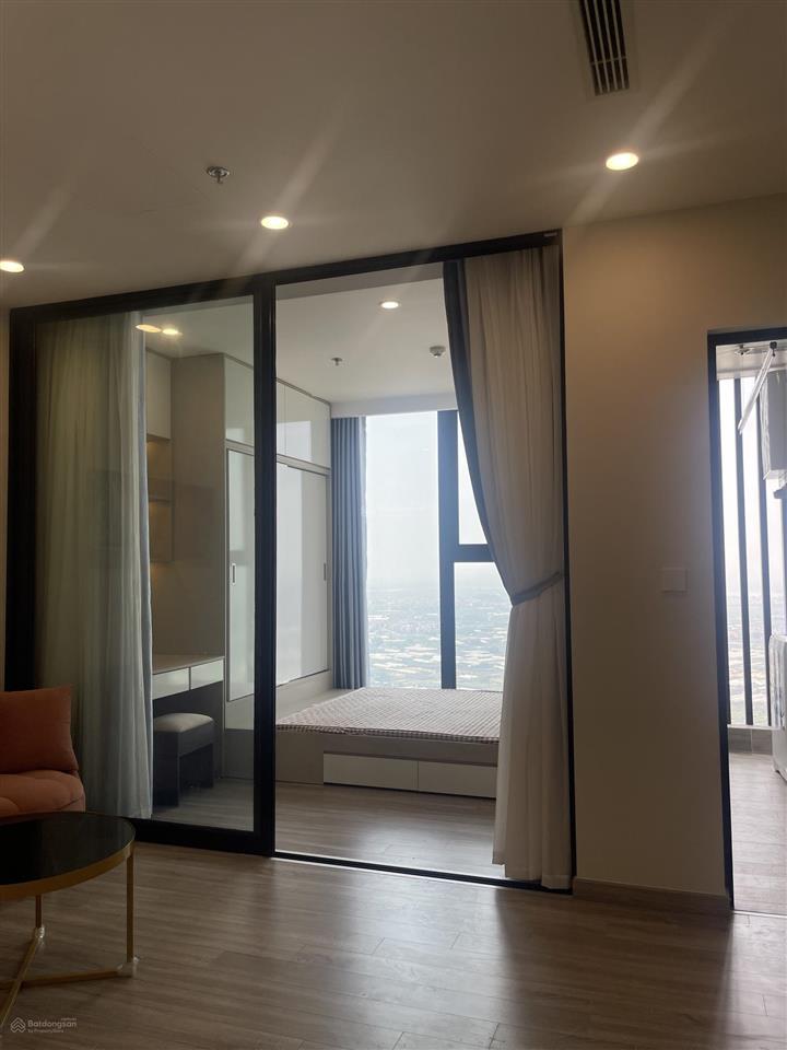 Bán căn 1 ngủ sky forest residences ecopark 34m full đồ giá 2,280 tỷ bao phí