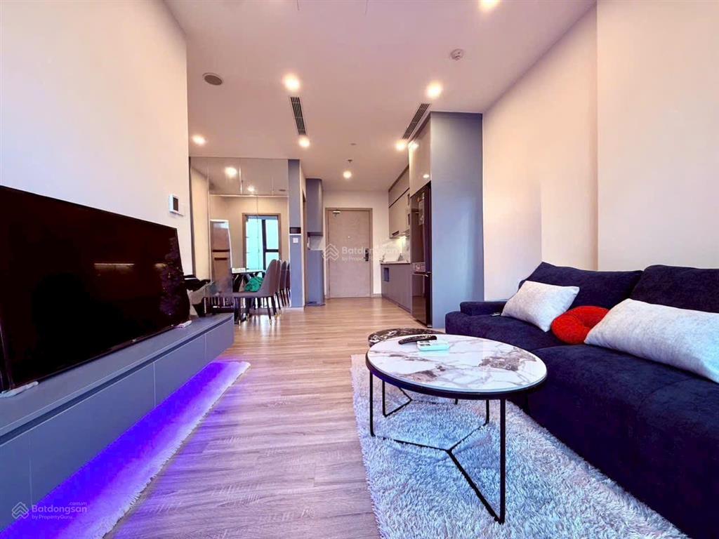 Cho thuê căn 2 ngủ sky forest residences ecopark view biệt thự đảo full đồ đẹp giá 10tr/tháng