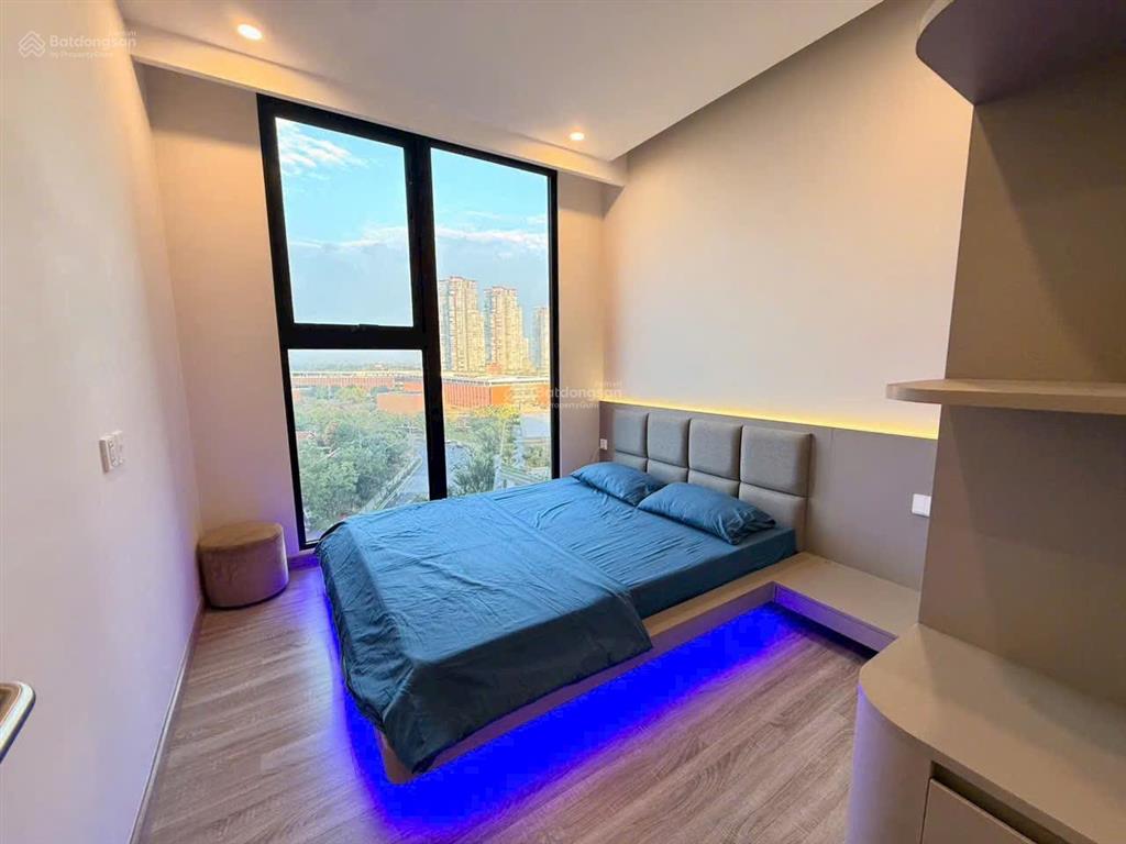 Cho thuê căn 2 ngủ sky forest residences ecopark view biệt thự đảo full đồ đẹp giá 10tr/tháng