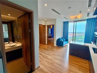 Giảm 800tr bán căn 2 phòng ngủ tòa landmark có phòng xông hơi, giá 4,290 tỷ bao phí full nội thất