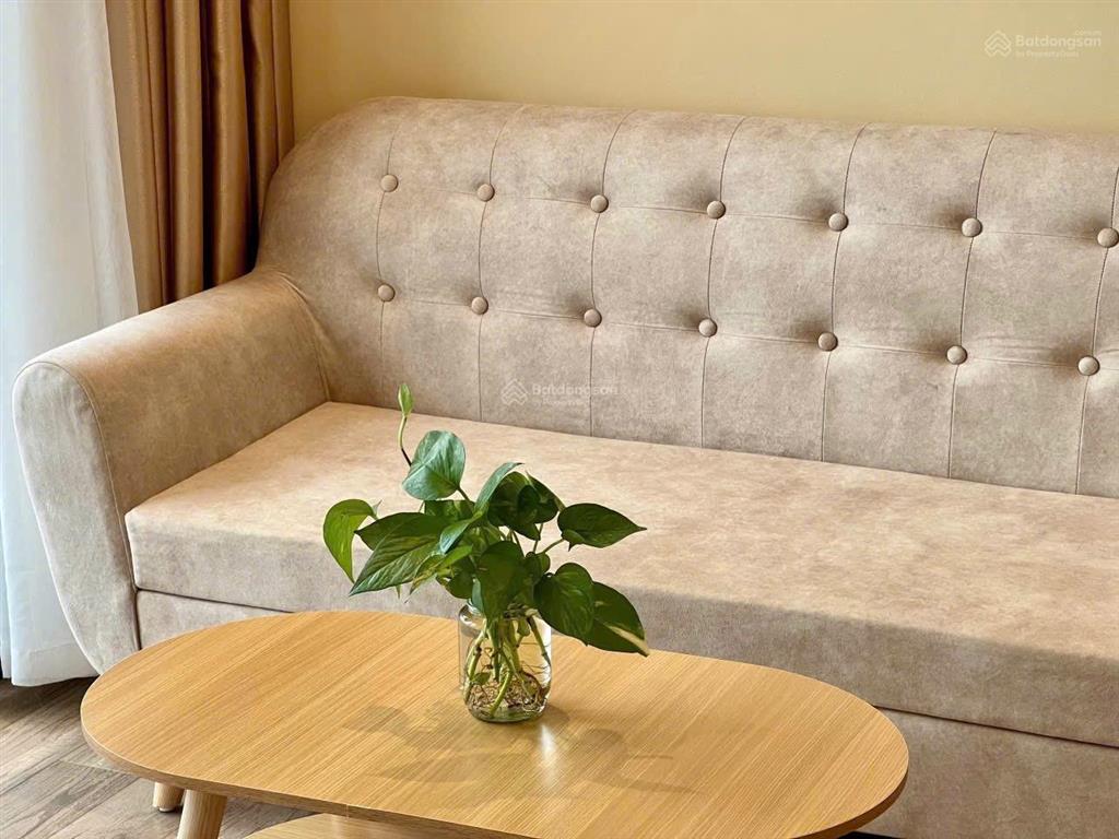Bán căn 2 ngủ tòa l1 landmark giá 4,6 tỷ bao phí full nội thất  0925 988 ***