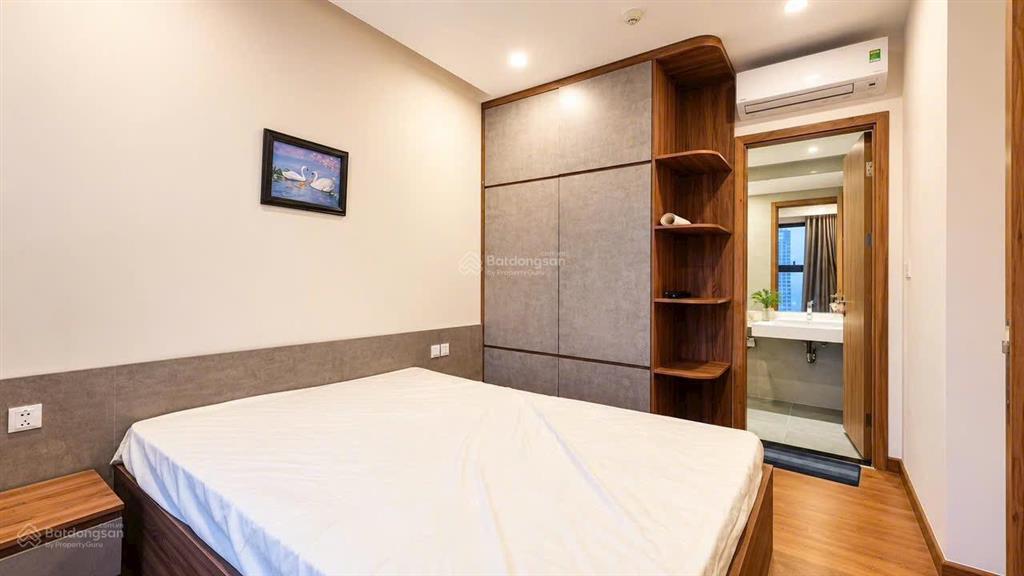 Cho thuê căn 2 ngủ skyoasis 68m view đảo giá 8tr/tháng  0925 988 ***