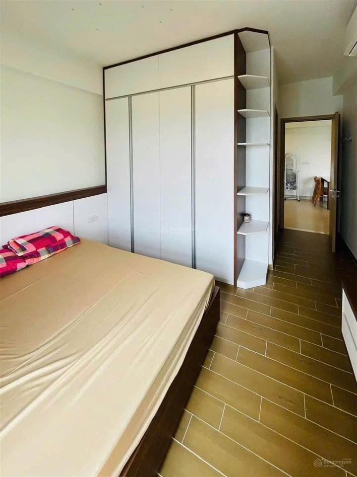 Bán căn 2 ngủ 2vs 70m tầng 18 khu aqua bay giá 3,9 tỷ bao phí  0925 988 ***