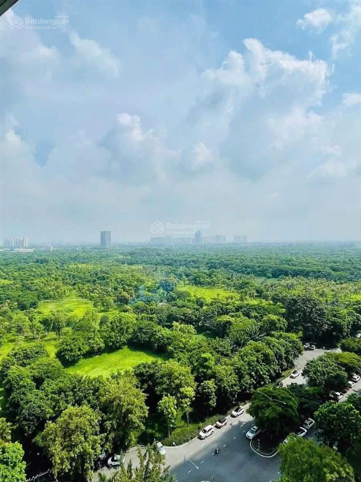 Bán căn 2 ngủ 2vs 70m tầng 18 khu aqua bay giá 3,9 tỷ bao phí  0925 988 ***