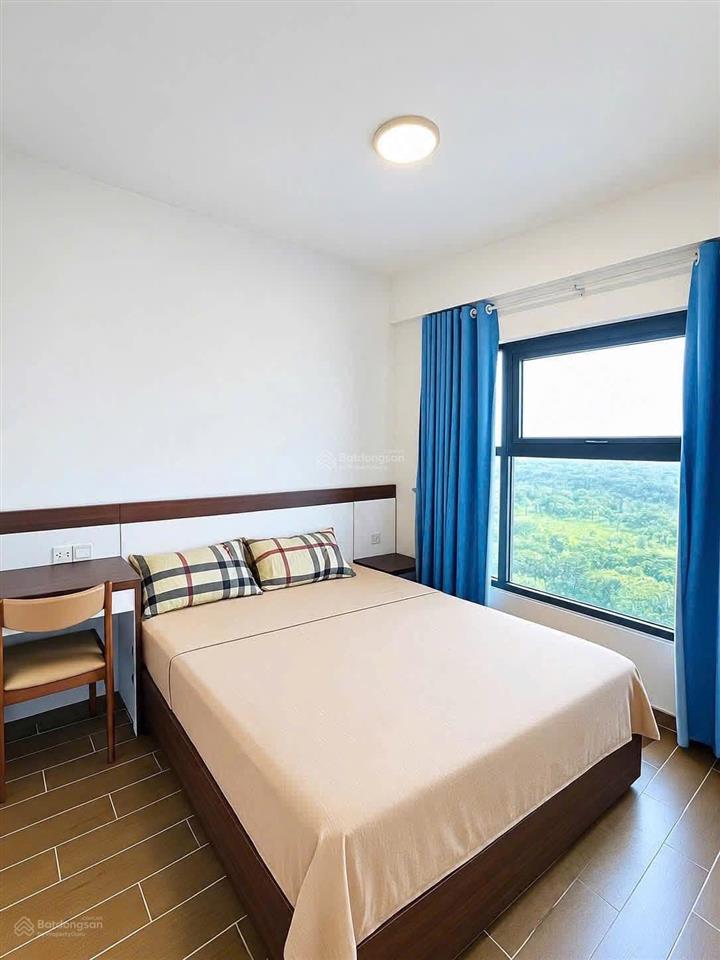 Bán căn 2 ngủ 2vs 70m tầng 18 khu aqua bay giá 3,9 tỷ bao phí  0925 988 ***