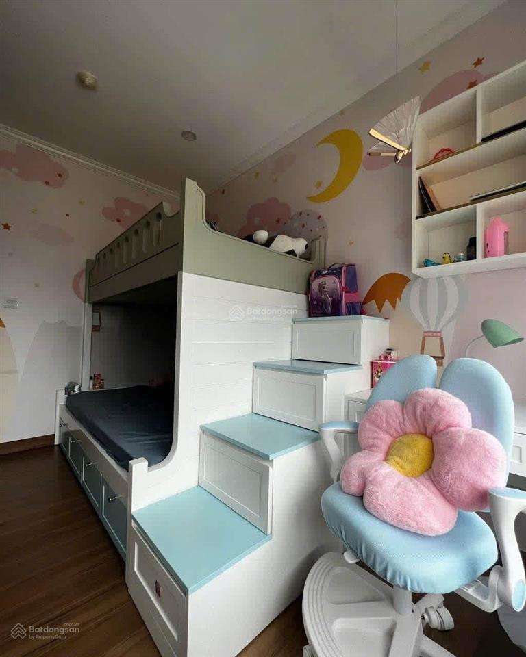 Bán căn 2 ngủ tòa s2 sky oasis giá 4.x tỷ bao phí full đồ  0925 988 ***