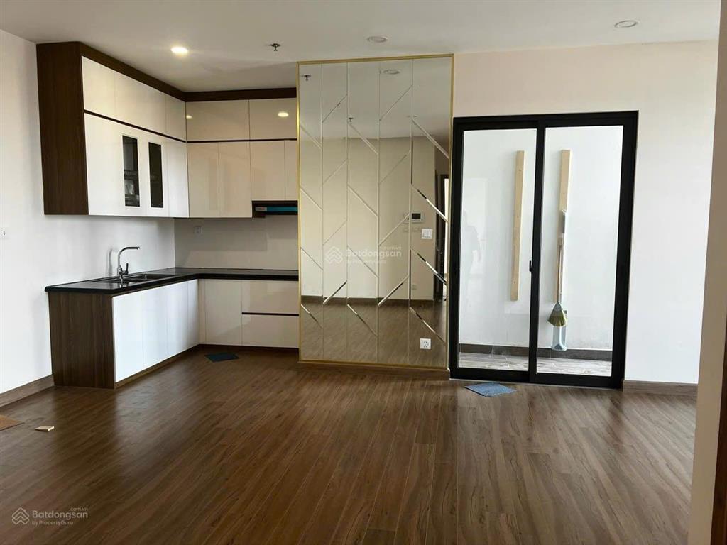 Cho thuê căn 2 ngủ sky oasis 68m, nhà có bếp rèm, giá cho thuê 6.5tr/tháng