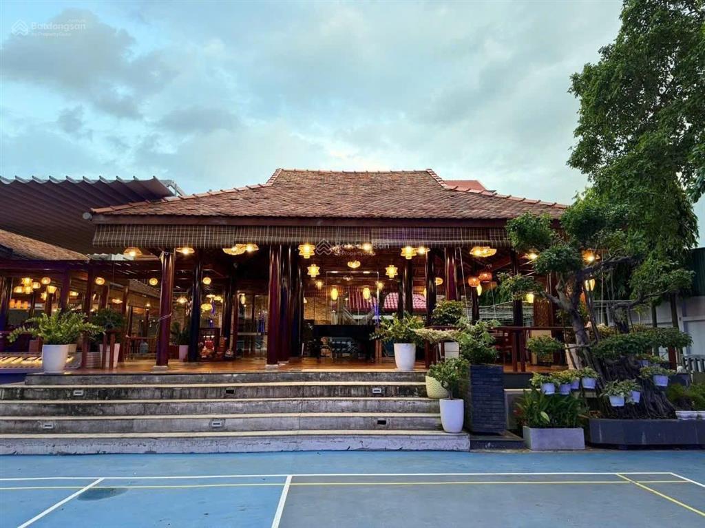 Cho thuê nhà hàng diện tích 1600m² đường lê hồng phong, ngã 5 tp vũng tàu, hẻm thông 2 ô tô