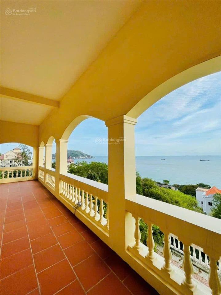 Cho thuê biệt thự nghỉ dưỡng view biển đẹp nhất khu đồi sứ, phường 1 vũng tàu.