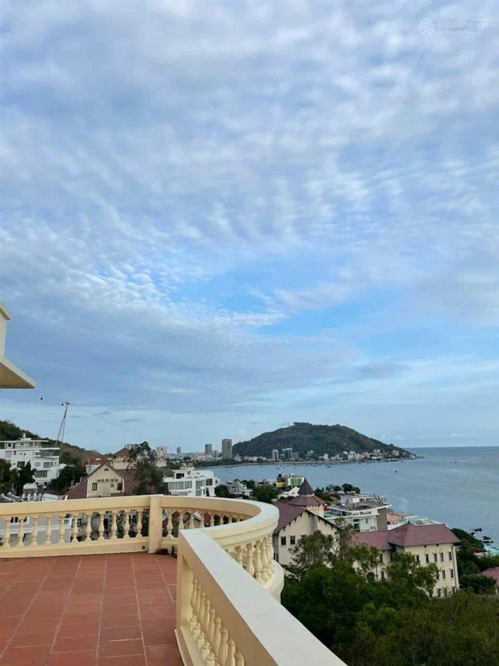 Cho thuê biệt thự nghỉ dưỡng view biển đẹp nhất khu đồi sứ, phường 1 vũng tàu.