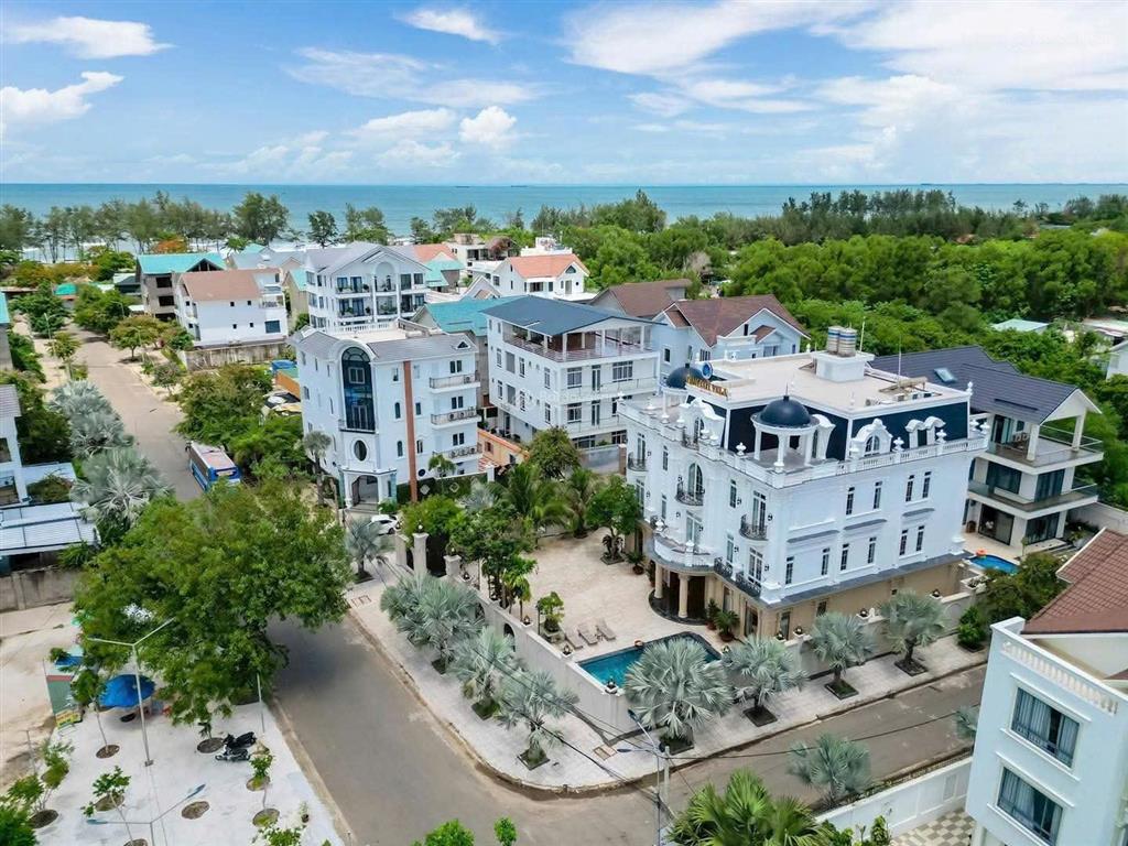 Cho thuê biệt thự cao cấp khu resort long cung thủy tiên, vũng tàu chỉ 65 triệu/tháng