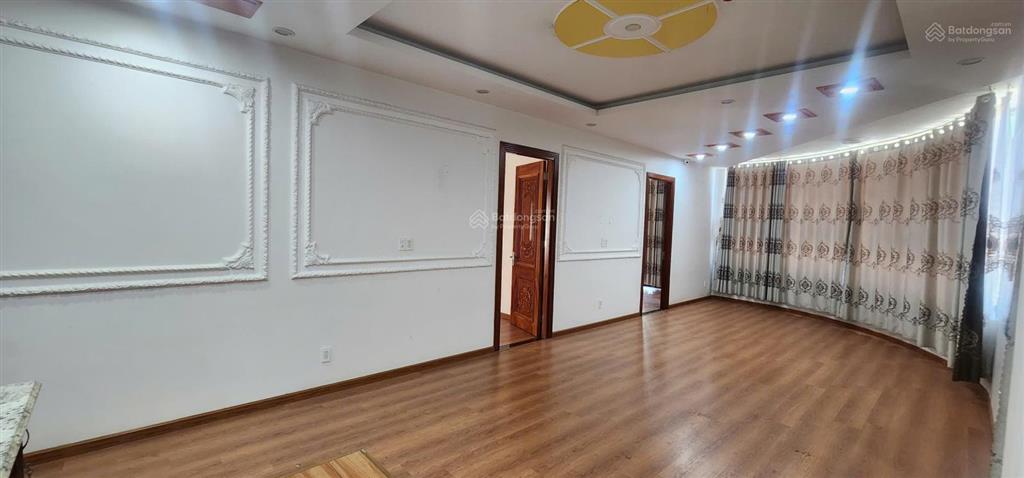 Cho thuê tòa 5 tầng góc 2 mặt tiền khu đt chí linh vũng tàu vị trí kinh doanh đắc địa, dt sàn 820m