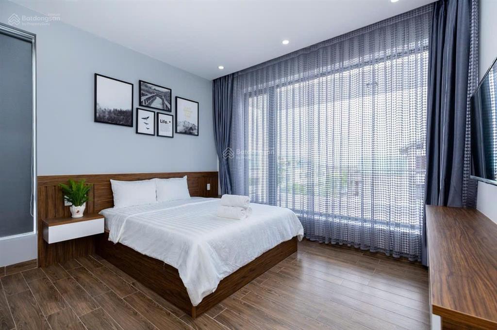 Cho thuê biệt thự biển khu resort long cung chỉ 200m đến bãi biển, hồ bơi riêng, 8 phòng ngủ