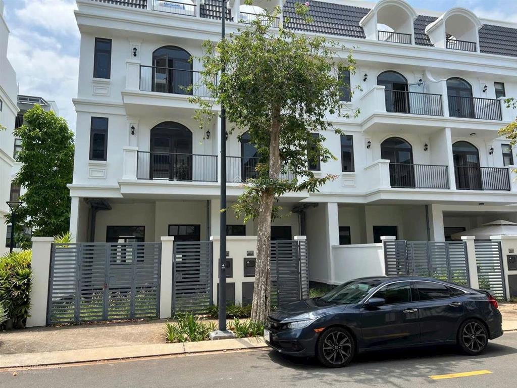 Bán nhà phố lavida residences vũng tàu góc 2 mặt tiền đẹp. cơ hội sở hữu giá tốt 8.3 tỷ