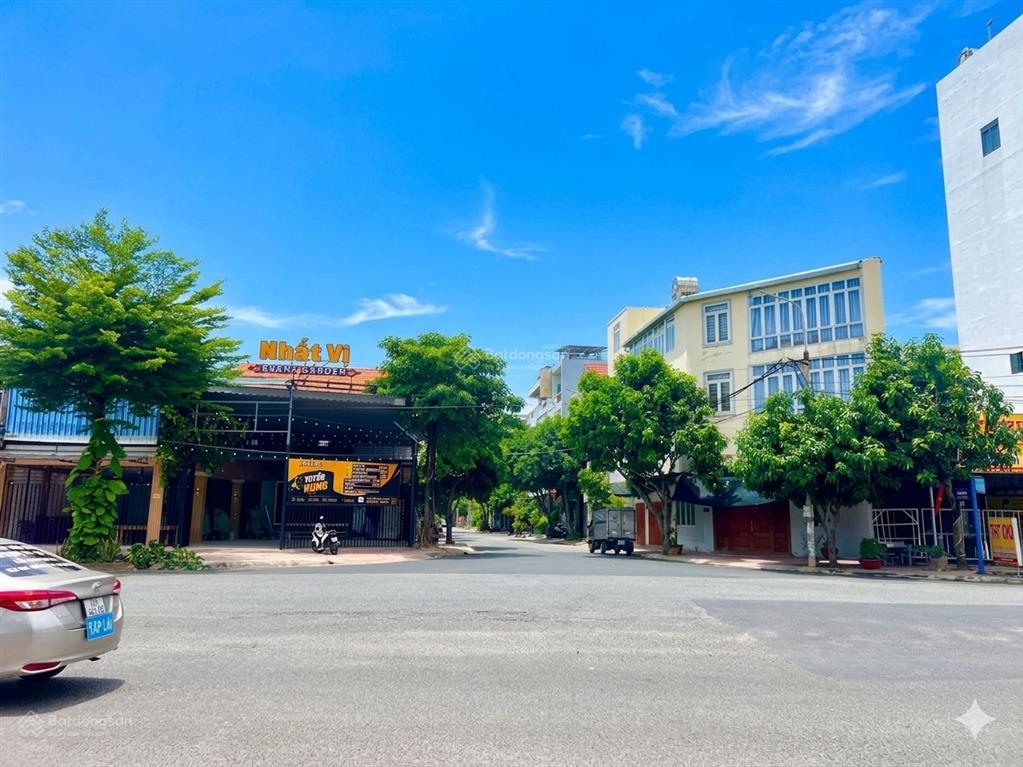 Chỉ 14 tỷ bán nhà góc 2 mặt tiền nguyễn hữu cảnh trung tâm kđt chí linh, tp. vũng tàu