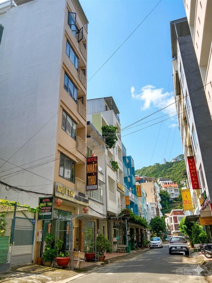 Khách sạn đẹp khu du lịch vũng tàu chỉ 18 tỷ, cho nhà đầu tư biết nắm bắt! dòng tiền 60tr/tháng