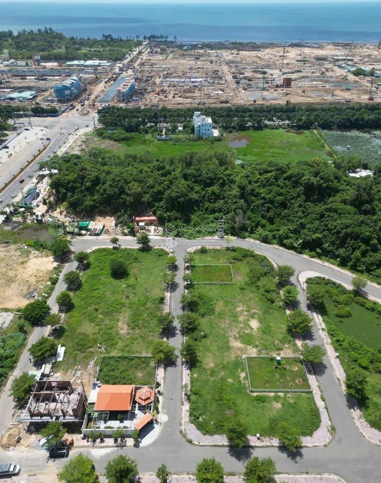 Bán lô biệt thự góc 2 mặt tiền cửa ngõ công viên nước sungroup giá 71 triệu/m2 đối diện công viên