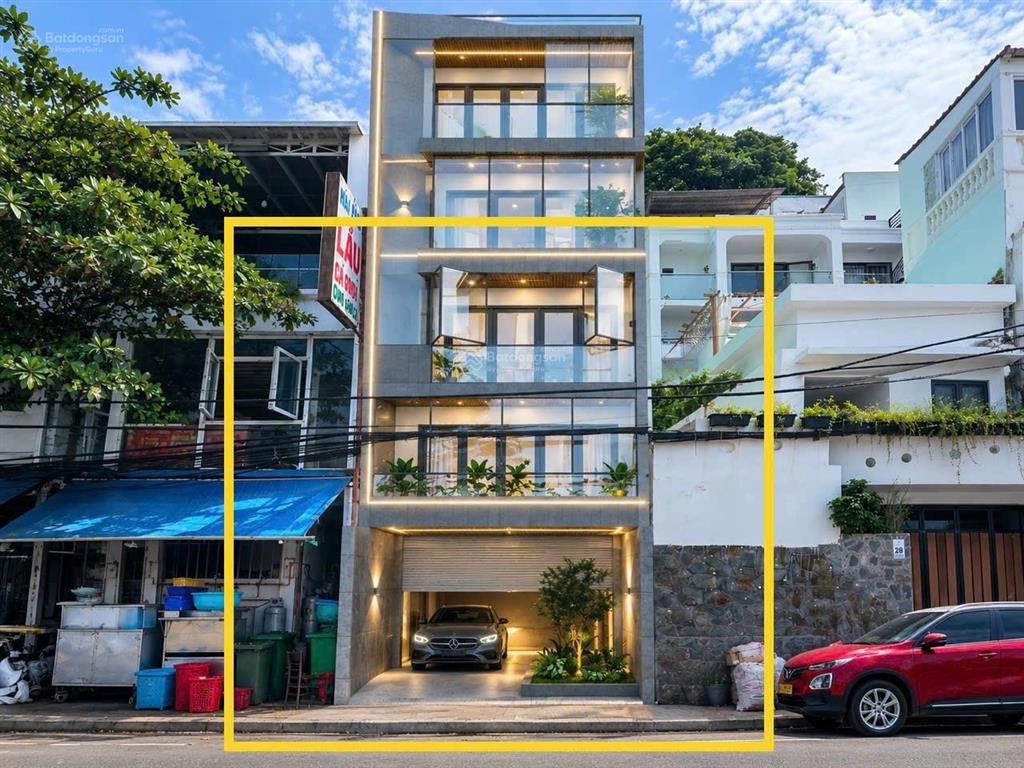 Cho thuê mặt bằng, nhà 3 tầng view biển  đường hạ long, vũng tàu