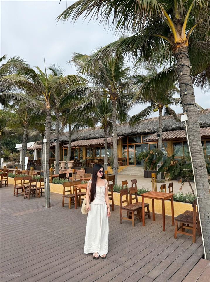 Sang nhượng siêu nhà hàng góc view biển đẹp resort long cung vũng tàu hđ siêu rẻ 30tr/tháng