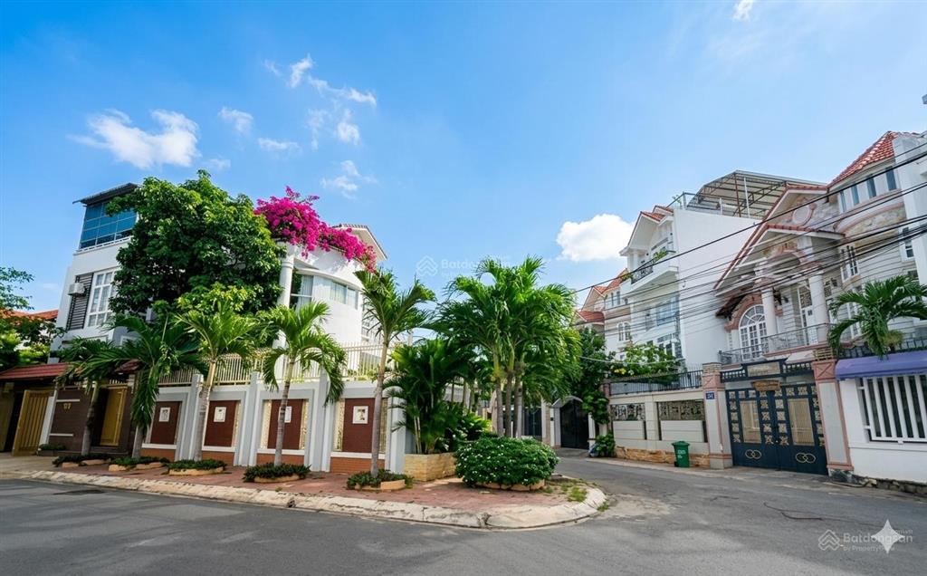 Siêu phẩm biệt thự hồ bơi khu vip á châu vũng tàu góc đông nam sát biển bãi sau giá tốt 20 tỷ