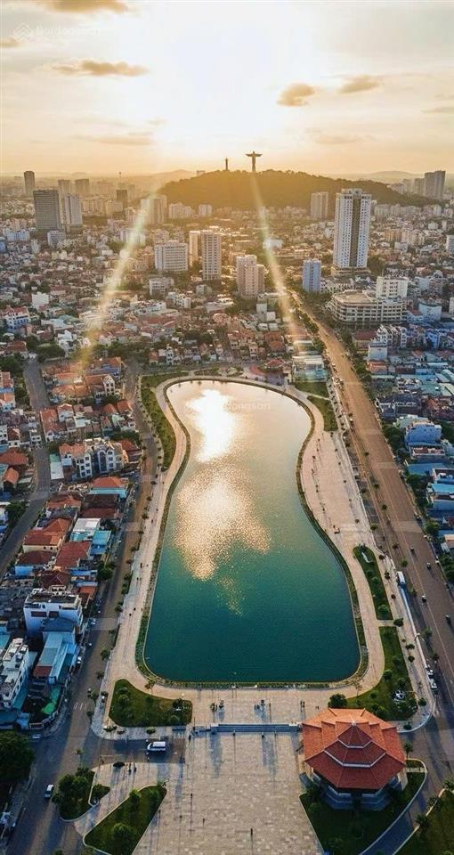Siêu phẩm biệt thự hồ bơi khu vip á châu vũng tàu góc đông nam sát biển bãi sau giá tốt 20 tỷ