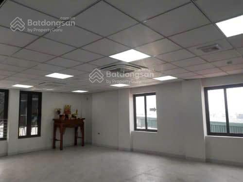 Mặt phố lạc long quân, 140m2, kinh doanh cực đẹp, vỉa hè rộng 3m, dòng tiền cao