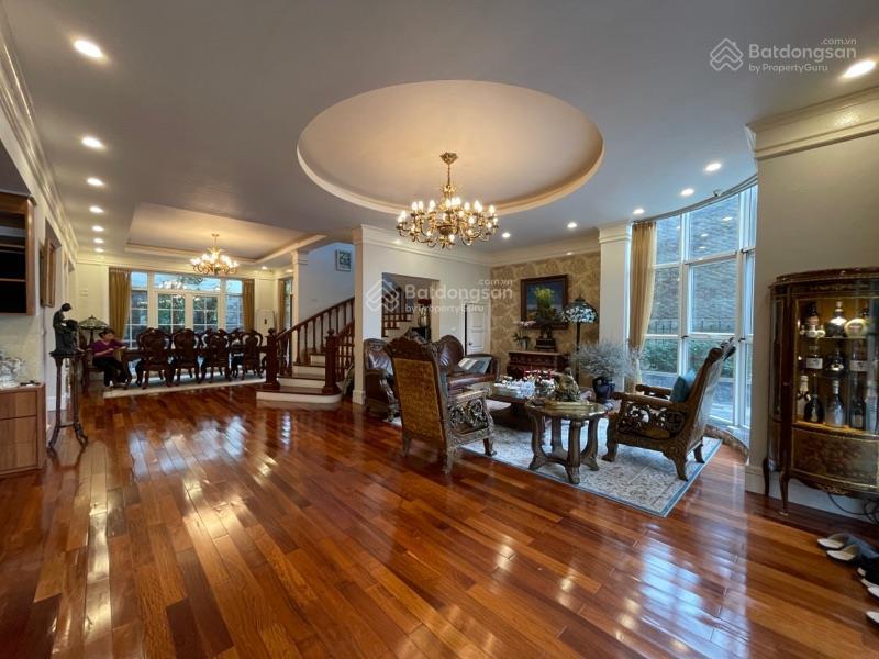 Liền kề ciputra 180m2 cực đẹp  4 tầng 1 hầm  vừa ở vừa kinh doanh đẳng cấp thượng lưu