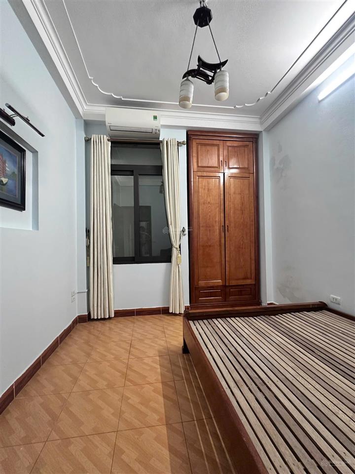 Cho thuê nhà nguyên căn 4t 4 ngủ phòng nào cũng thoáng chỉ 12.5triệu