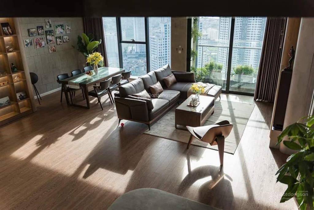 Vợ chồng tôi chuyển công tác cần bán căn sổ lâu dài gold season tòa s2 dt 76m2, 2n2wc giá 7.6 tỷ