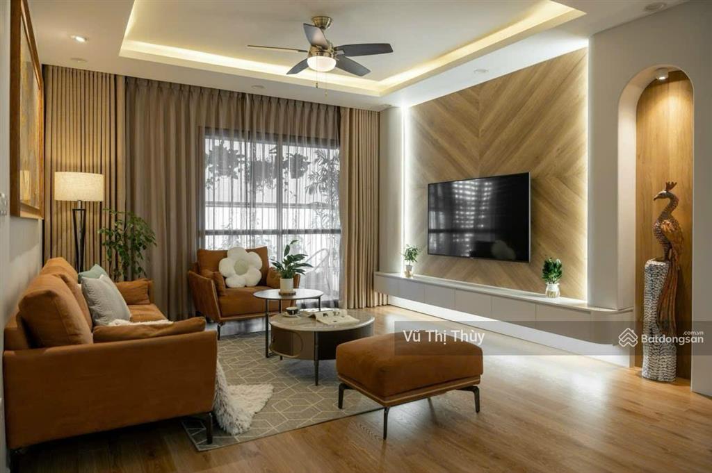 Chính chủ bán cắt lỗ căn góc đẹp tại sun square dt 113m2, 3n2wc, giá 9.5 tỷ.  0965 066 ***