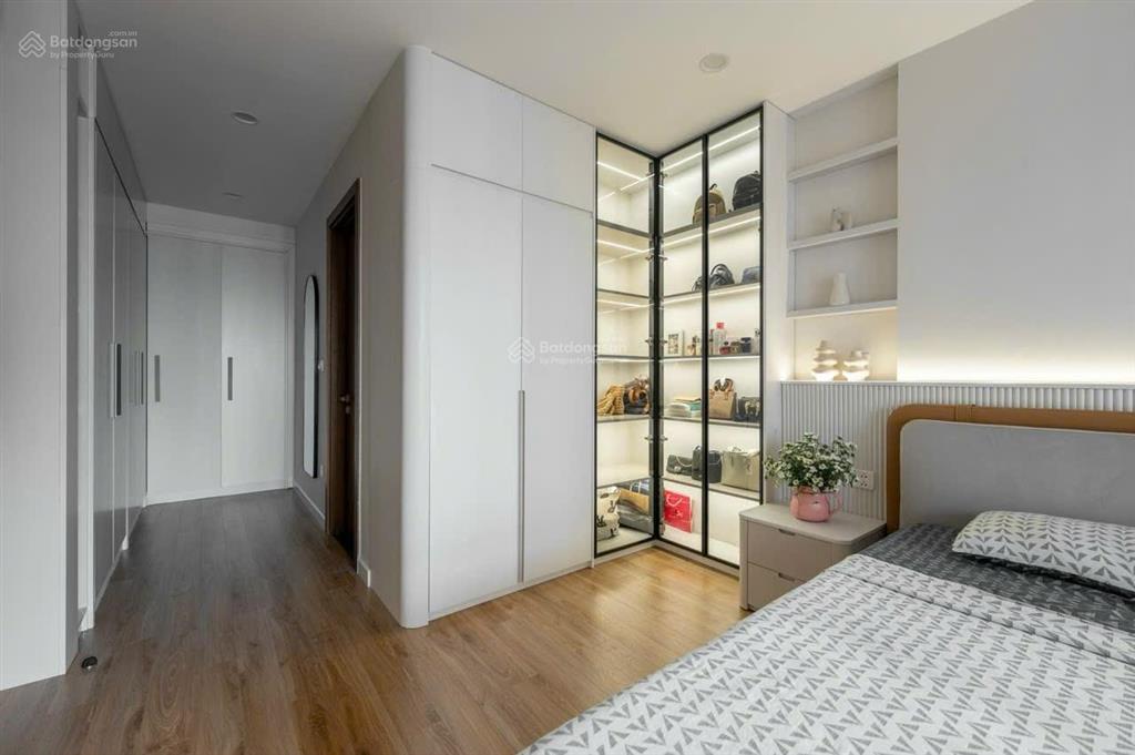 Chính chủ cần bán căn king palace  nguyễn trãi 104m 2n2wc giá 9 tỉ   0965 066 ***