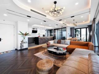 Cần bán căn hộ tại tháp 4 dolphin plaza 186m2 giá thiết kế  3n+1 3wc. full đồ cao cấp
