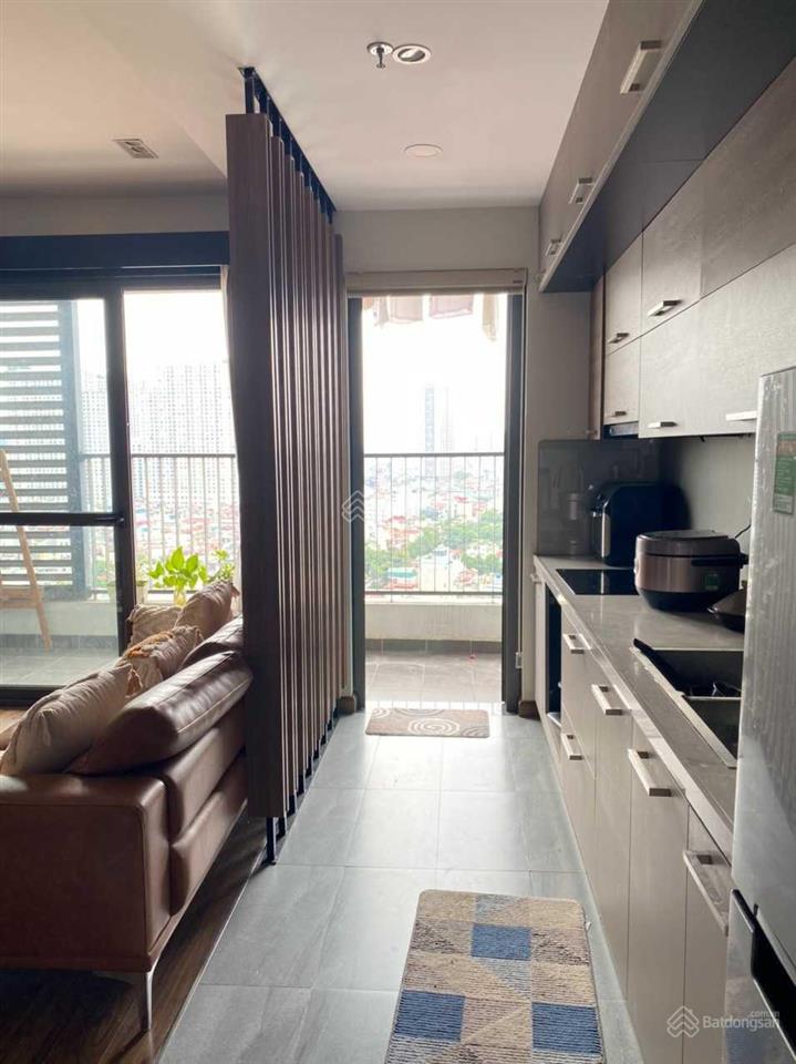 Chính chủ cần bán gấp ch tại 219 trung kính  central field 70m 2n2wc, giá 6,2 tỷ.  0965 066 ***