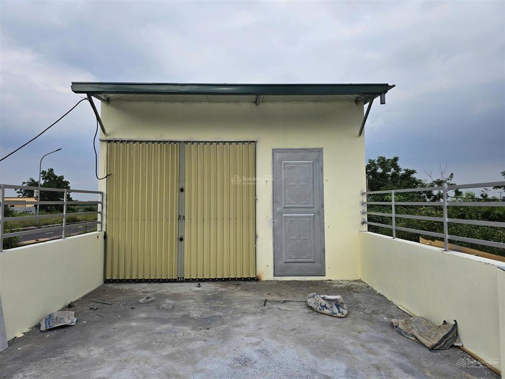 Bán 71m² đất sẵn nhà cấp 4 mới gần ga metro 5 văn cao, tại thôn khoang mái, xã hạ bằng, hà nội