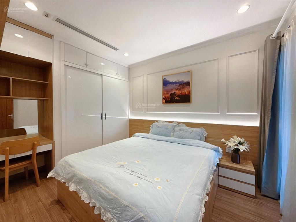 11 tỷ ! cần chuyển nhượng căn hộ 3pn 116m2 tại berriver, 390 nguyễn văn cừ.  0975 997 ***