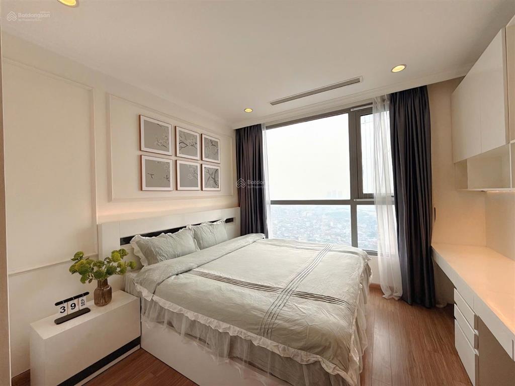 11 tỷ ! cần chuyển nhượng căn hộ 3pn 116m2 tại berriver, 390 nguyễn văn cừ.  0975 997 ***