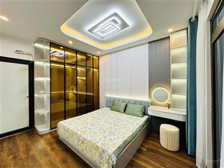 9.x tỷ! chuyển nhượng căn hộ 4pn 156 m² tại chung cư ct20 kđt việt hưng. long biên.  0975 997 ***